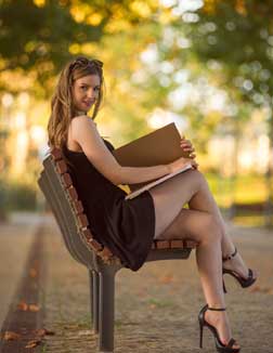 usha 22 year female call girls in Visakhapatnam